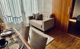 Apartment 51 - Modern And Comfortable, Close To Usp
